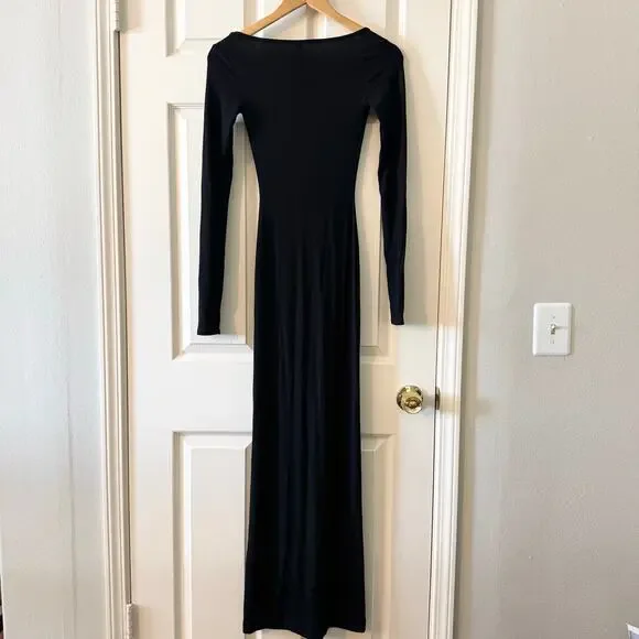 Skims Soft Lounge Long Sleeve Ribbed Maxi Dress in Onyx - Picture 7 of 7